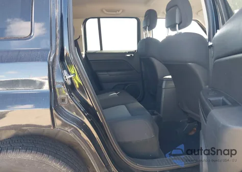 2010 Jeep Patriot Sport from USA, damaged, VIN 1J4NT2GA0AD523689